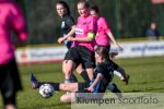 Fussball - Landesliga Frauen // DJK Barlo vs. Borussia Bocholt 2