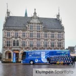 Fussball - 2. Bundesliga Frauen // Borussia Bocholt - Praesentation Mannschaftsbus