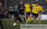 Fussball - Bezirksfreundschaftsspiel // DJK SF 97/30 Lowick vs. SV Bruenen